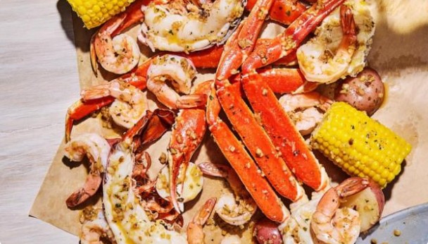 New! Mariner’s Seafood Boil Family Meal Red Lobster Menu